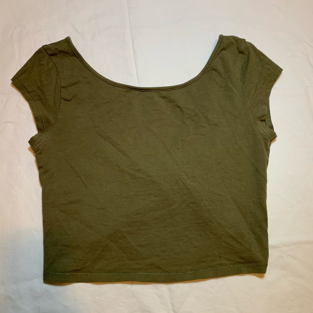 American eagle crop top